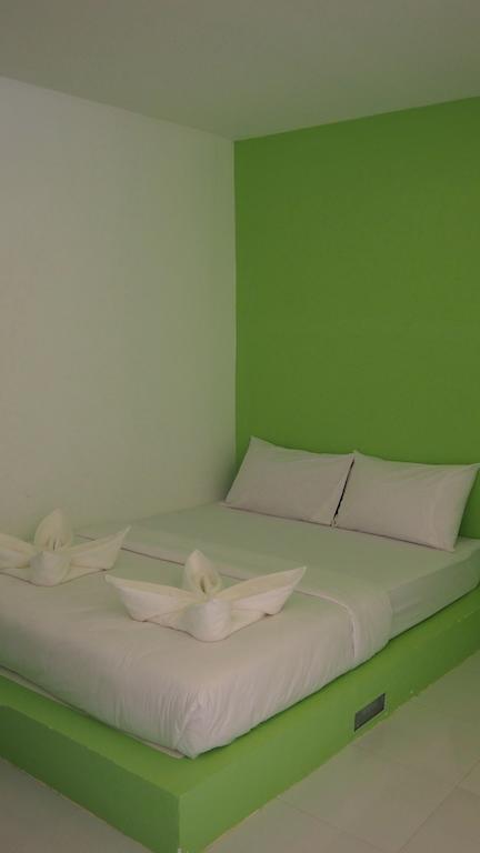 Pakgasri Guest House Ko Lanta Стая снимка